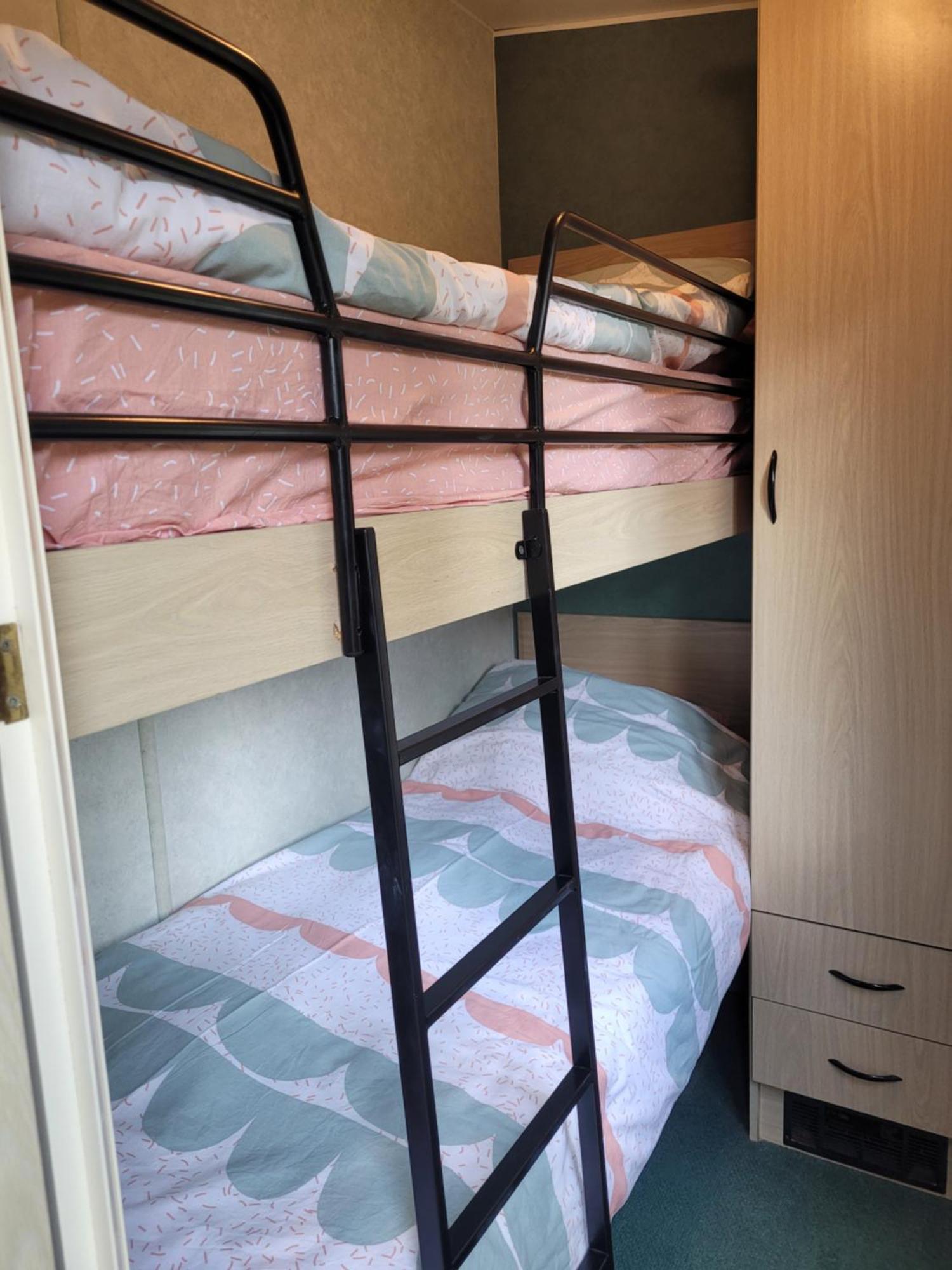 Camping Bois De St Hilaire Chalandray エクステリア 写真